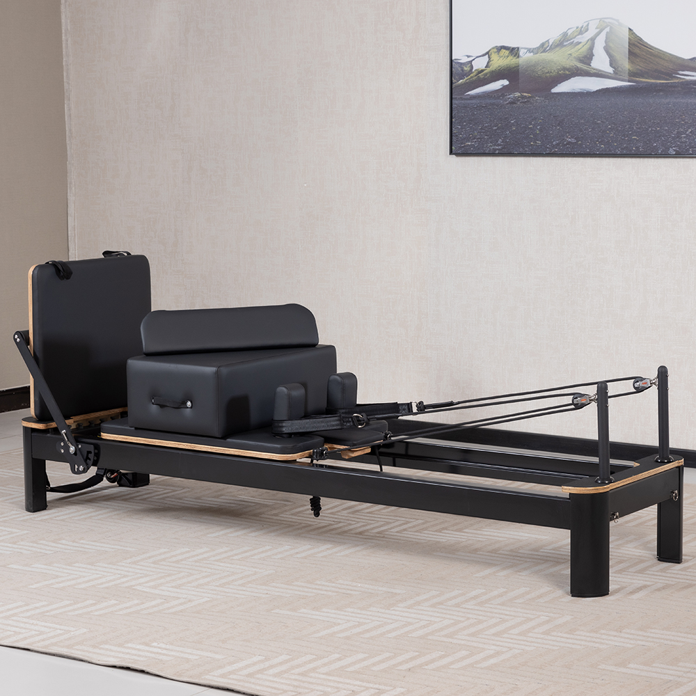 Aluminium Alloy Black Frame Pilates Reformer