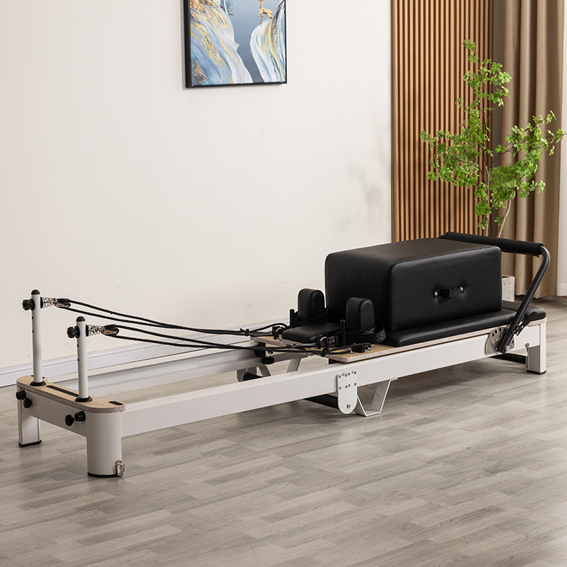 Aluminum Material Pilates Reformer